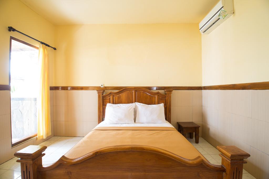 Tanjung Alam Hotel Lovina Zewnętrze zdjęcie